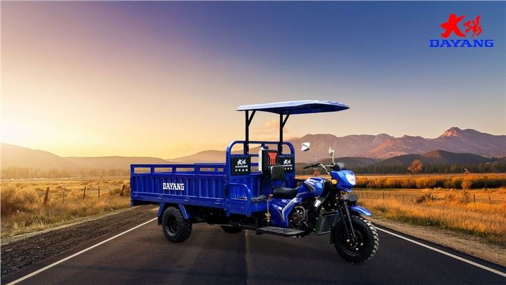 Motorized tricycle with cabin for cargo wholesale